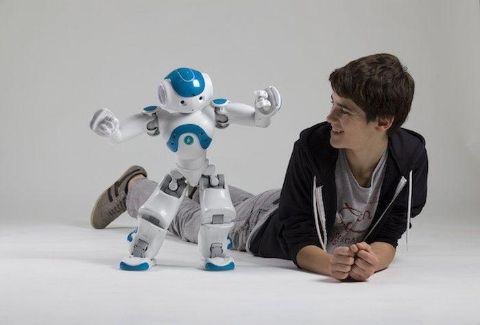 Aldebaran Robotics   Nao Next Gen