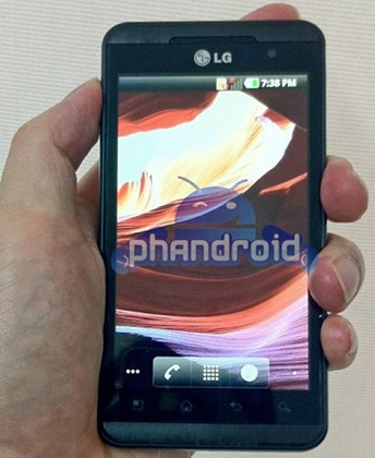 LG Optimus 3D     3D-