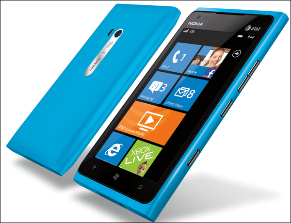  Nokia Lumia 900 ( ).