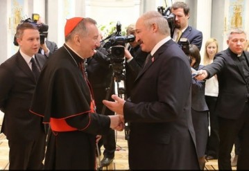 Лукашенко желает, чтобы католические священники в Беларуси были местного происхождения