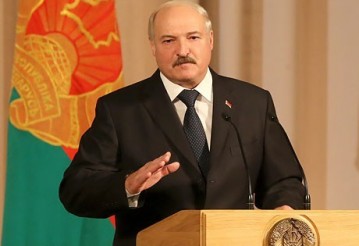 Лукашенко: с военной точки зрения российская авиабаза на нашей территории не нужна ни Беларуси, ни России