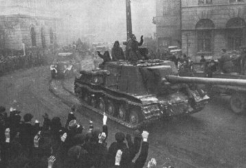 Советские войска в освобожденном городе Лодзь, январь 1945 года. Фото: Wikipedia